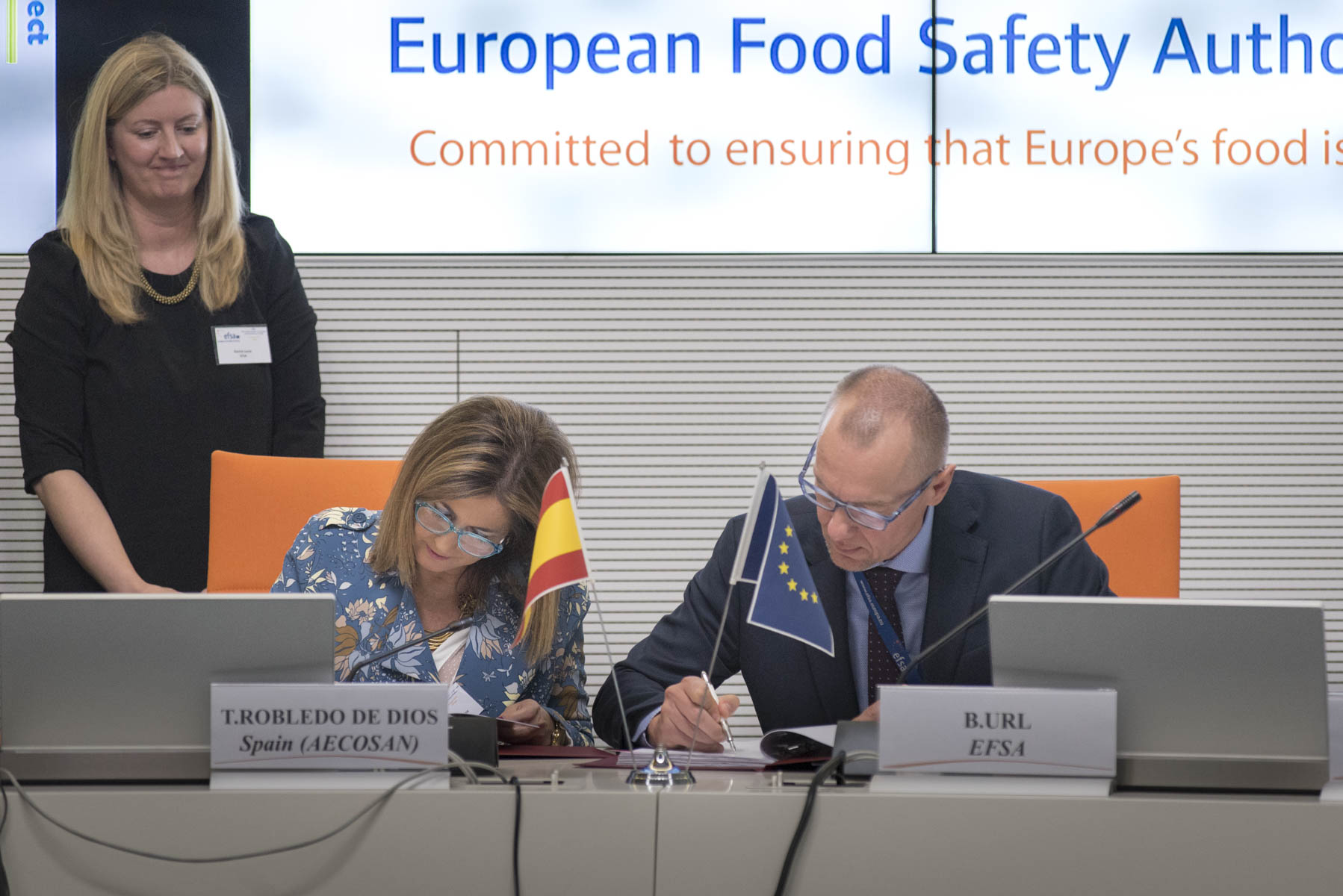 Convenio de la Autoridad Europea de Seguridad Alimentaria y la AECOSAN